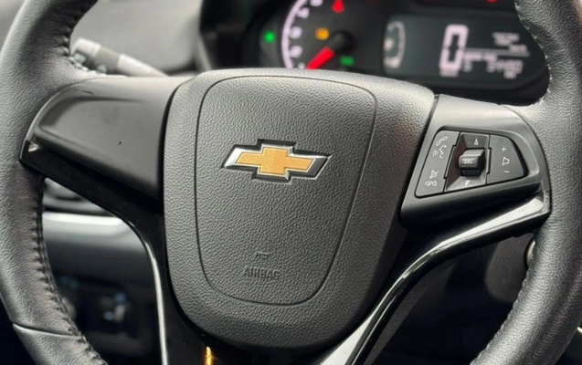 imagem-https://www.socarrao.com.br/sc-vehicle-images-prod/4119929/1790776932600-ca6b7d40-c7ed-4b27-9d3c-d722c1fffcd9.jpg