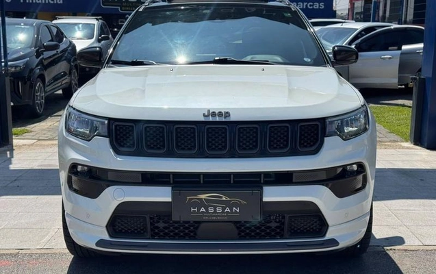 imagem-https://www.socarrao.com.br/sc-vehicle-images-prod/4119987/1790879890037-8512705_1_B_6c5fba9cf8.jpeg