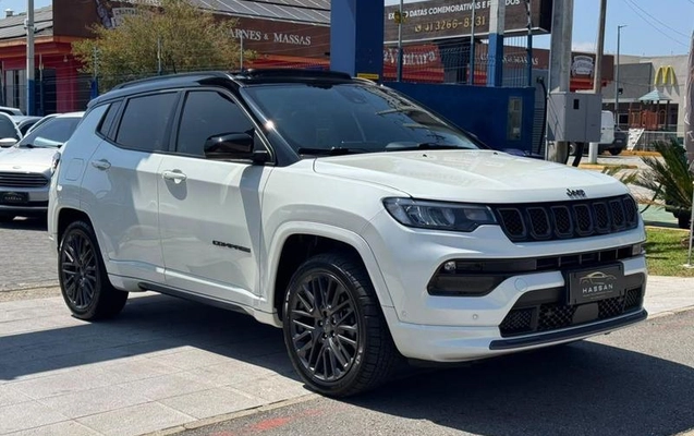 imagem-https://www.socarrao.com.br/sc-vehicle-images-prod/4119987/1790879890040-8512705_5_B_2599fca527.jpeg
