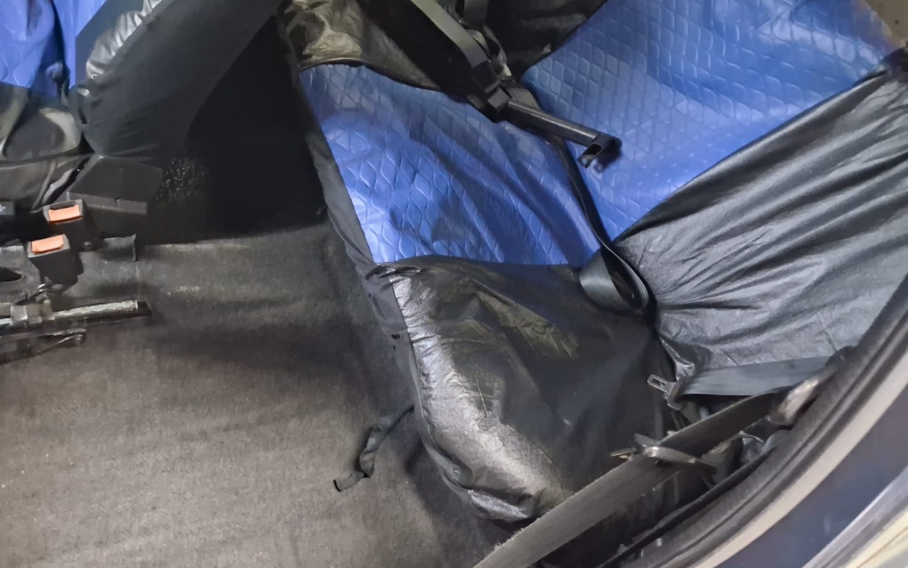 imagem-https://www.socarrao.com.br/sc-vehicle-images-prod/4120015/1790347195670-V2hhdHNBcHAgSW1hZ2UgMjAyNi0wOS0yNSBhdCAxMC40My4zMyAoMikuanBlZw.jpeg