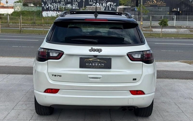 imagem-https://www.socarrao.com.br/sc-vehicle-images-prod/4120138/1790347329795-8512456_8_B_e72765c115.jpeg