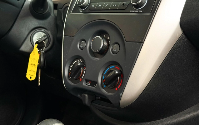 imagem-https://www.socarrao.com.br/sc-vehicle-images-prod/4120195/1790347529643-4b6060ffaaad416cbb2fc3c8660c8dce_1790347512196.jpg