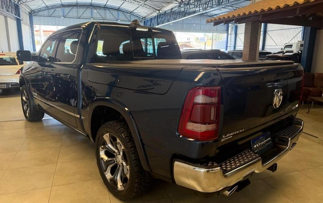 imagem-https://www.socarrao.com.br/sc-vehicle-images-prod/4120212/1790864240143-8512961_3_B_b5a4125fda.jpeg