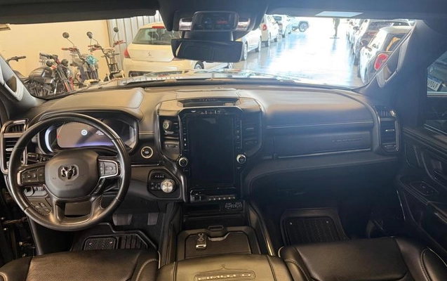imagem-https://www.socarrao.com.br/sc-vehicle-images-prod/4120212/1790864240160-8512961_12_B_3552b7f04b.jpeg