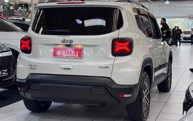 imagem-https://www.socarrao.com.br/sc-vehicle-images-prod/4120250/1790347857318-8499277_12_B_86bbcac1ad.jpeg