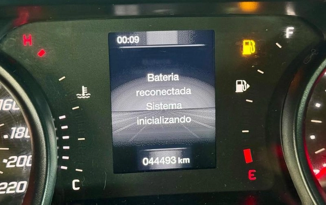 imagem-https://www.socarrao.com.br/sc-vehicle-images-prod/4120285/1790347947953-8157936_8_B_88db9f5cf5.jpeg