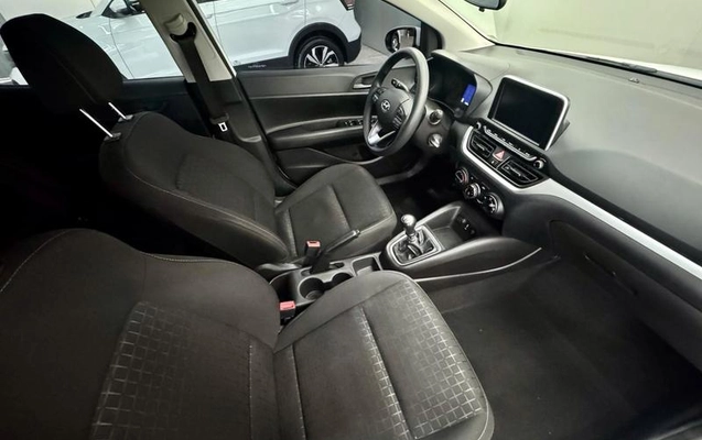 imagem-https://www.socarrao.com.br/sc-vehicle-images-prod/4120295/1790347951187-8158743_13_B_e43a10c50b.jpeg