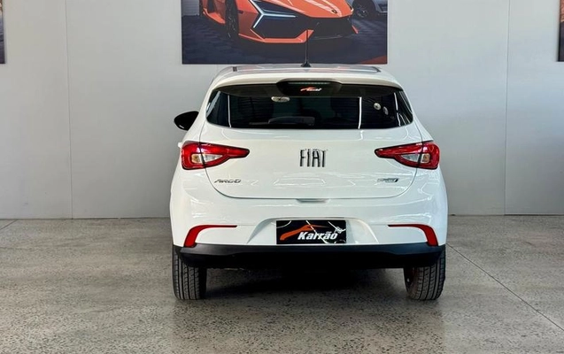 imagem-https://www.socarrao.com.br/sc-vehicle-images-prod/4120301/1790347952763-8200249_4_B_f255b0b36a.jpeg