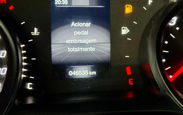 imagem-https://www.socarrao.com.br/sc-vehicle-images-prod/4120301/1790347952765-8200249_9_B_bea14ee200.jpeg