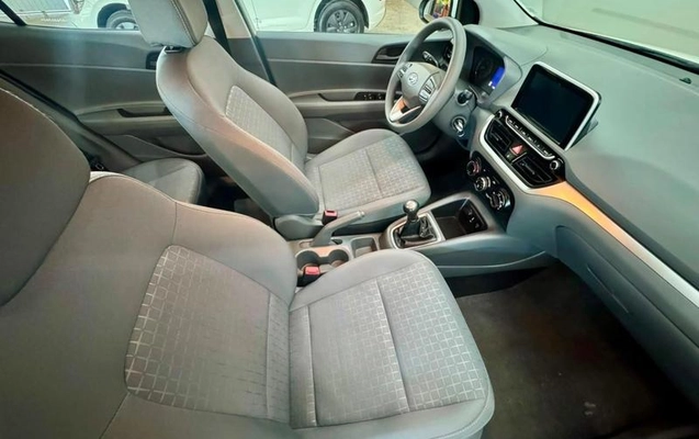 imagem-https://www.socarrao.com.br/sc-vehicle-images-prod/4120302/1790347953617-8200322_12_B_f719b77a56.jpeg