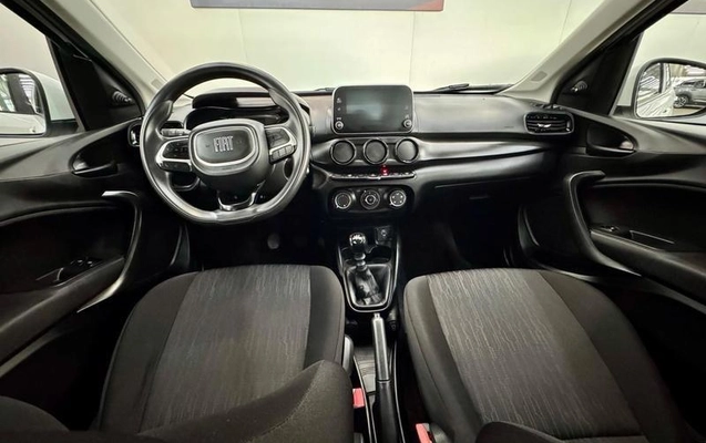 imagem-https://www.socarrao.com.br/sc-vehicle-images-prod/4120305/1791304429688-8200493_12_B_31370cda18.jpeg