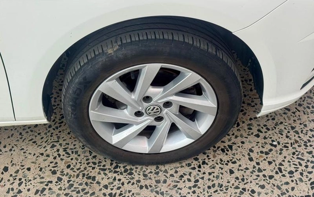 imagem-https://www.socarrao.com.br/sc-vehicle-images-prod/4120308/1790347958612-8401258_5_B_be648e566a.jpeg