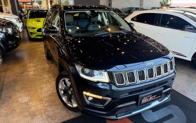 imagem-https://www.socarrao.com.br/sc-vehicle-images-prod/4120374/1790348133869-8441228_0_B_56f6a967da.jpeg