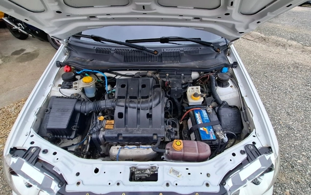 imagem-https://www.socarrao.com.br/sc-vehicle-images-prod/4120404/1790348188244-NmM1ZWZiMDItYTQ0MC00ODBkLThkMDAtZTJjZjFhMzJjYjIwLmpmaWY.jfif
