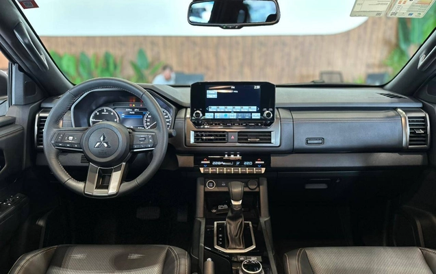 imagem-https://www.socarrao.com.br/sc-vehicle-images-prod/4120405/1790348191169-1685f243797f4b1db748b1ba524905a6_1790348035446.jpg