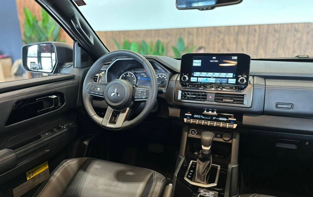 imagem-https://www.socarrao.com.br/sc-vehicle-images-prod/4120405/1790348191170-ecb025ae33a546dd981d346dba9375c2_1790348035449.jpg