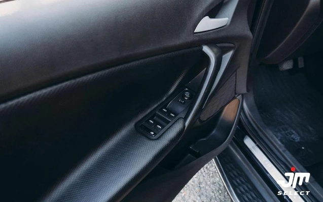 imagem-https://www.socarrao.com.br/sc-vehicle-images-prod/4120416/1790440420726-8512974_5_B_eed5fc5541.jpeg