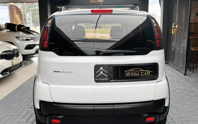 imagem-https://www.socarrao.com.br/sc-vehicle-images-prod/4120418/1790355459198-8492035_12_B_b47bddd678.jpeg