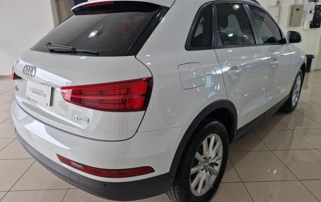 imagem-https://www.socarrao.com.br/sc-vehicle-images-prod/4120422/1790348236653-8451785_15_B_a8d159da32.jpeg