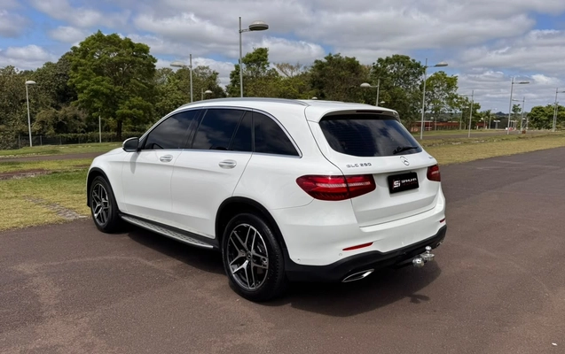 imagem-https://www.socarrao.com.br/sc-vehicle-images-prod/4120424/1790348271475-V2hhdHNBcHAgSW1hZ2UgMjAyNi0wOS0yNCBhdCAxNi41MS4yNS5qcGVn.jpeg