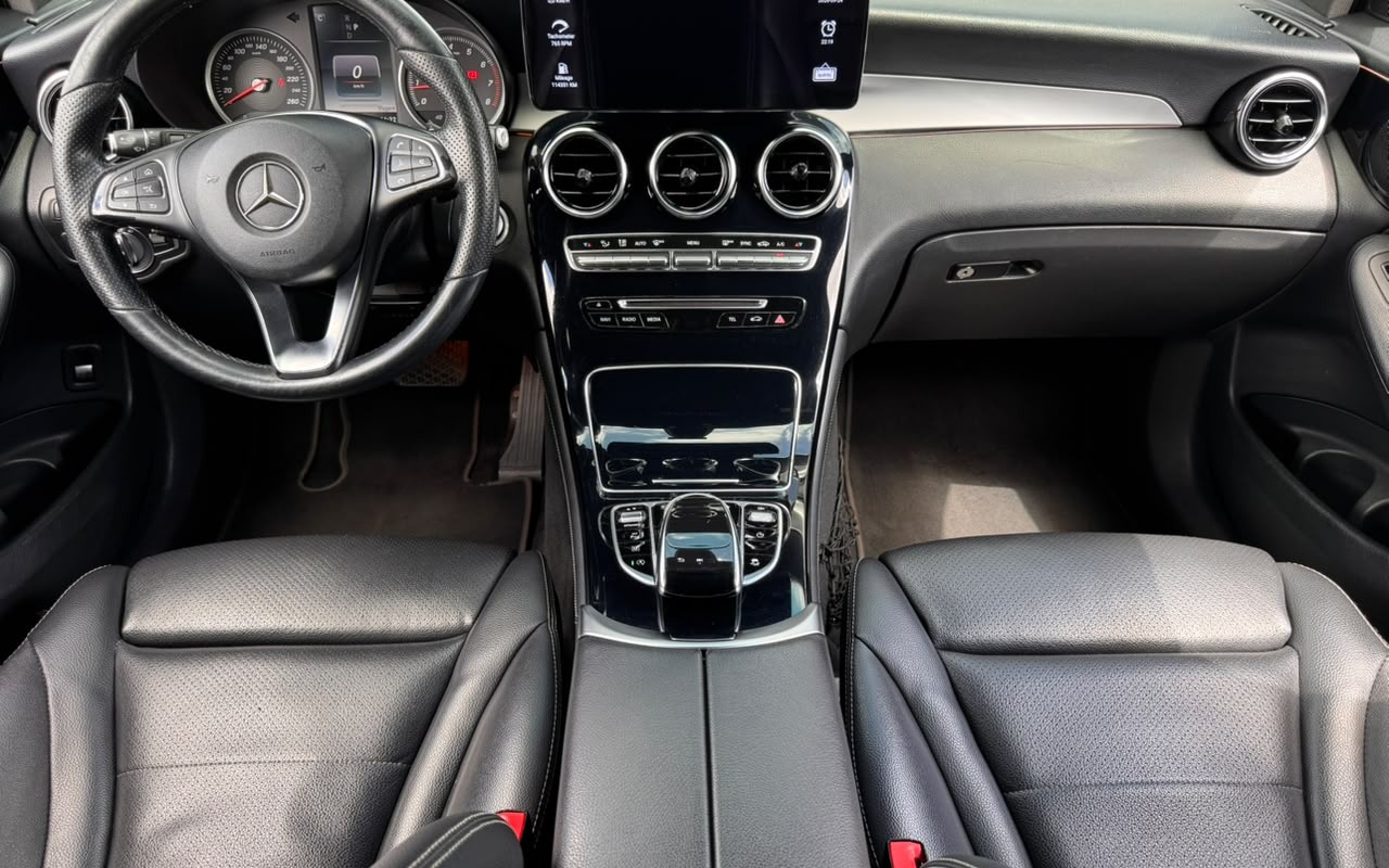 imagem-https://www.socarrao.com.br/sc-vehicle-images-prod/4120424/1790348271962-V2hhdHNBcHAgSW1hZ2UgMjAyNi0wOS0yNCBhdCAxNi41MS4yNiAoMSkuanBlZw.jpeg