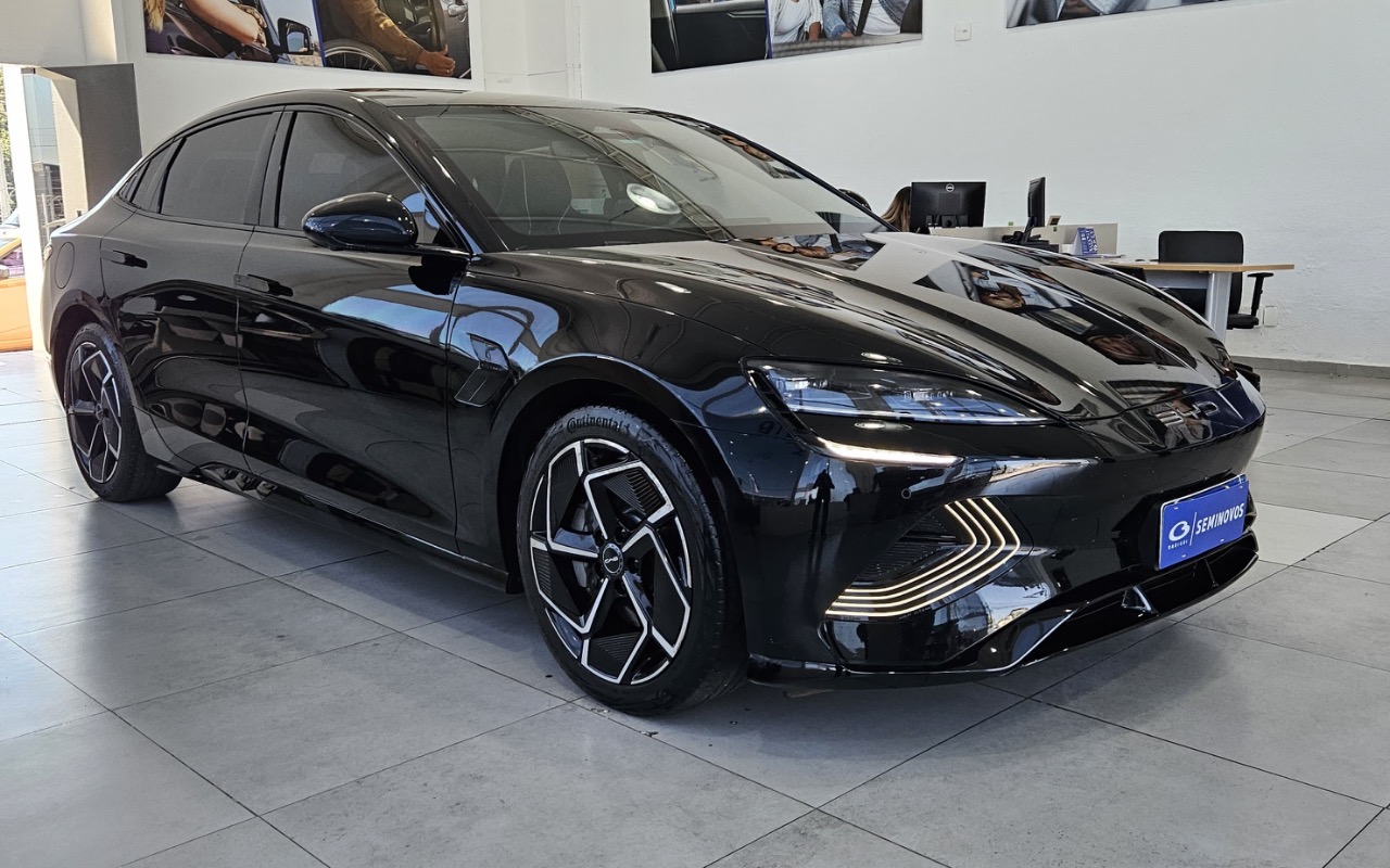 imagem-https://www.socarrao.com.br/sc-vehicle-images-prod/4120588/1790348907675-NjZhMGU3ODUtNGU0MC00NzUwLWEwZjctODIyYzkwMGY1NmIxLmpwZWc.jpeg
