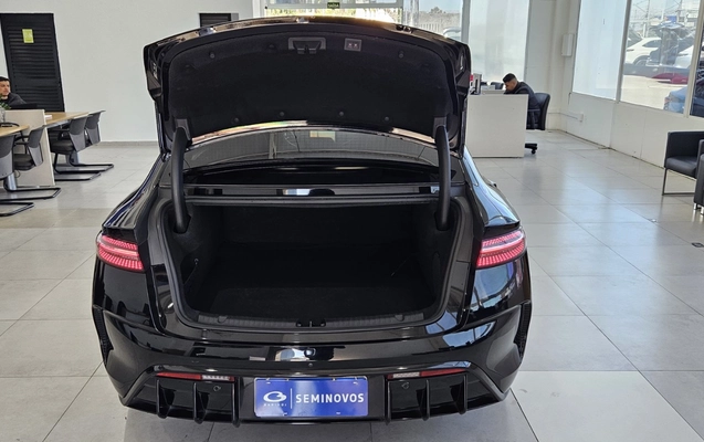 imagem-https://www.socarrao.com.br/sc-vehicle-images-prod/4120588/1790348908239-MWRkODFkMTAtNzc0ZC00NWEzLTg1MGUtYTUzZWNmY2U3ZWMwLmpwZWc.jpeg