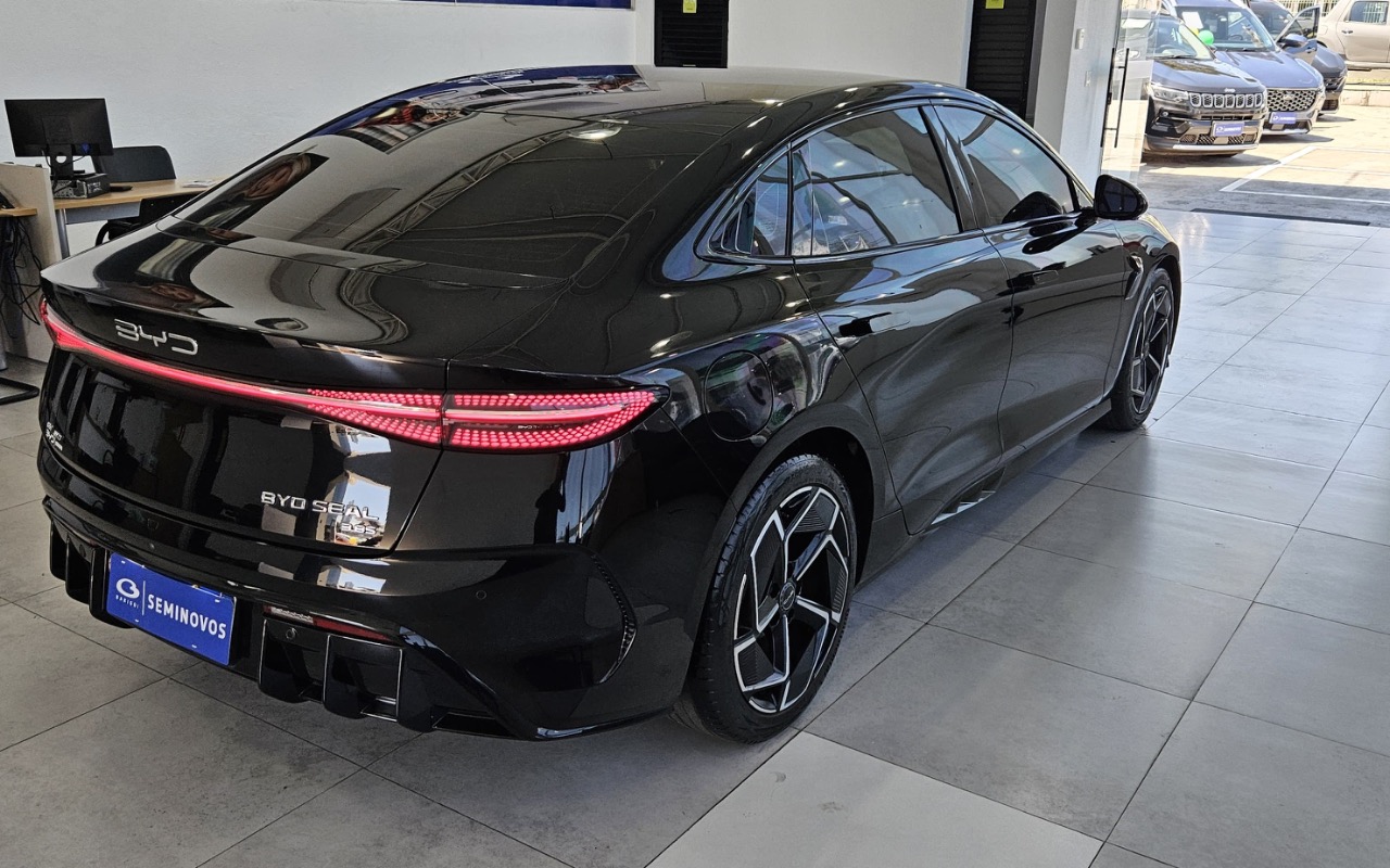 imagem-https://www.socarrao.com.br/sc-vehicle-images-prod/4120588/1790348908475-OTU3MzIyMWQtMjI5ZS00MTllLTk2MGMtYTZhNjBkNzlhZDY2LmpwZWc.jpeg