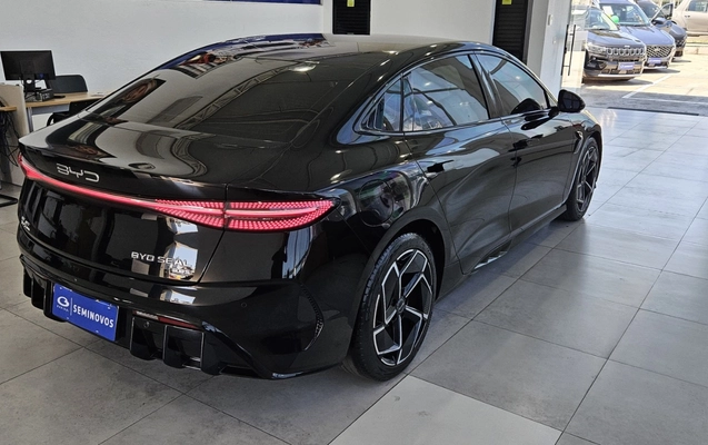 imagem-https://www.socarrao.com.br/sc-vehicle-images-prod/4120588/1790348908475-OTU3MzIyMWQtMjI5ZS00MTllLTk2MGMtYTZhNjBkNzlhZDY2LmpwZWc.jpeg