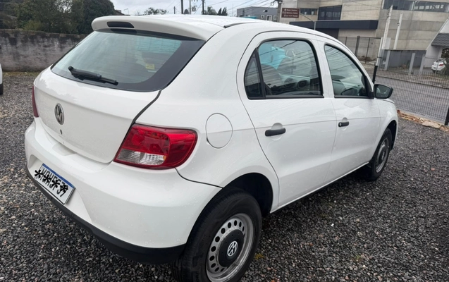 imagem-https://www.socarrao.com.br/sc-vehicle-images-prod/4120592/1790348633493-MGNhYTFlZDMtYjUyOS00MmQxLWI3N2ItNjliN2M4Zjg3Y2FmLmpmaWY.jfif