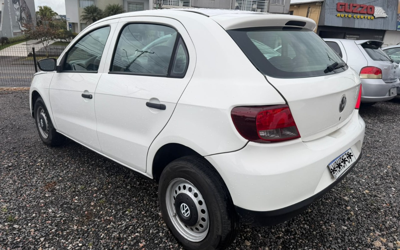 imagem-https://www.socarrao.com.br/sc-vehicle-images-prod/4120592/1790348633543-NTIyYjZiOWEtNGQwMC00NWVmLWFiM2EtM2MzNTE4ZDRjN2Y5LmpmaWY.jfif