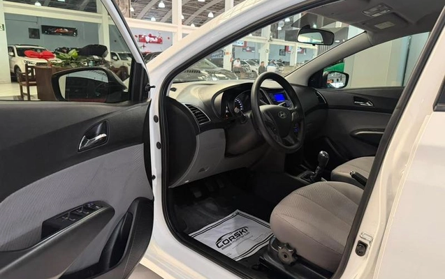 imagem-https://www.socarrao.com.br/sc-vehicle-images-prod/4120593/1791396238848-8505101_7_B_c66ec7d19c.jpeg
