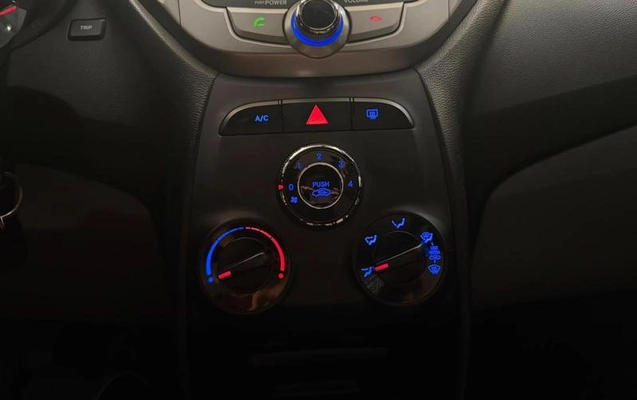 imagem-https://www.socarrao.com.br/sc-vehicle-images-prod/4120593/1791396238857-8505101_2_B_cf8ca9e962.jpeg