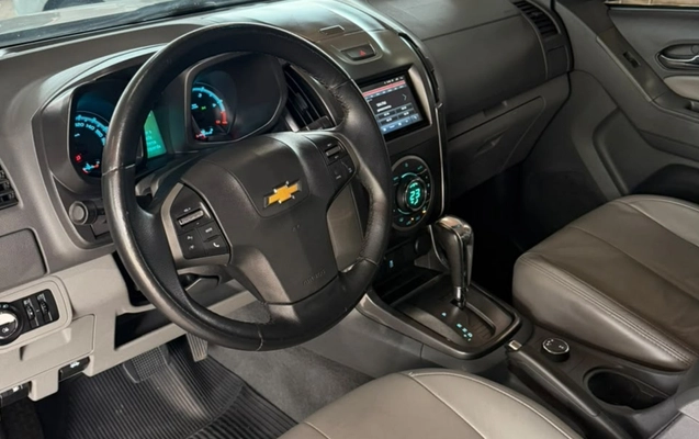 imagem-https://www.socarrao.com.br/sc-vehicle-images-prod/4120641/1790430677808-V2hhdHNBcHAgSW1hZ2UgMjAyNi0wOS0yNSBhdCAxMS40NS41MCBBTSAoMikuanBlZw.jpeg