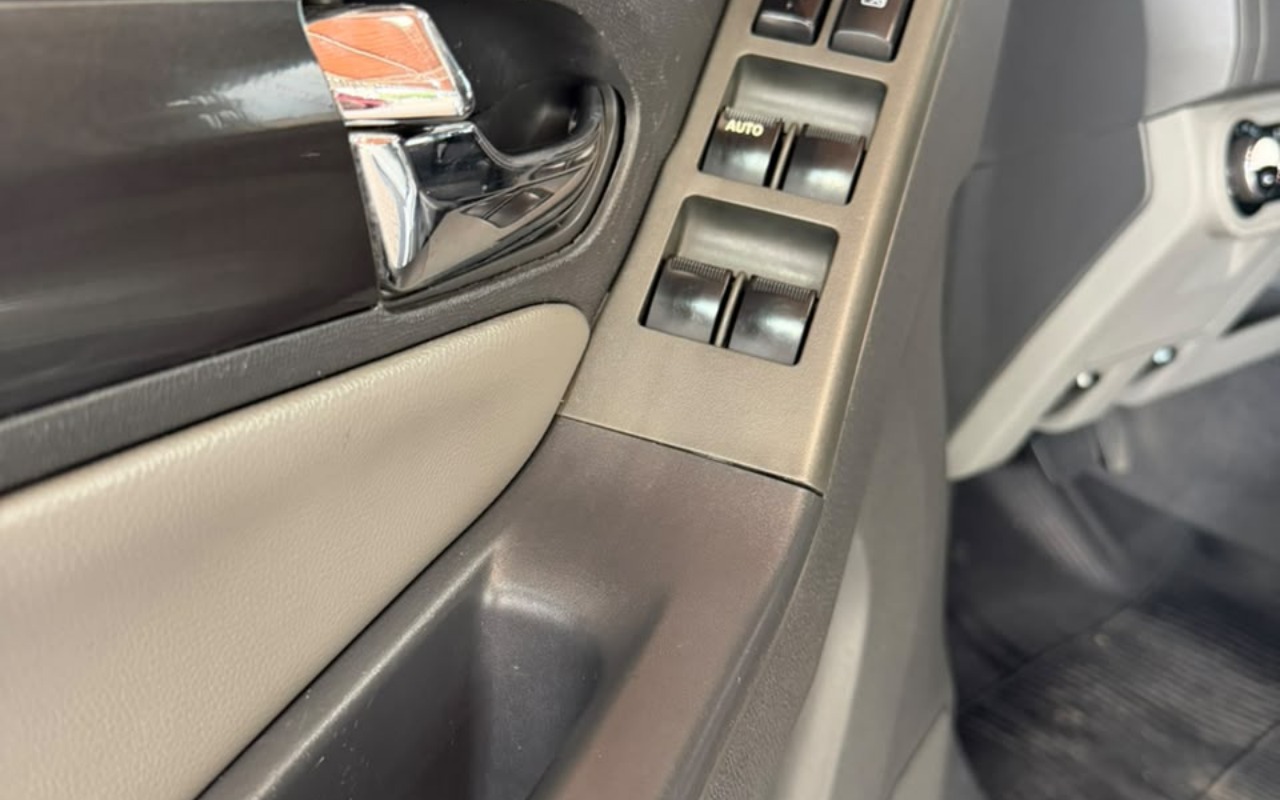imagem-https://www.socarrao.com.br/sc-vehicle-images-prod/4120641/1790430678502-V2hhdHNBcHAgSW1hZ2UgMjAyNi0wOS0yNSBhdCAxMS40NS41MSBBTSAoMikuanBlZw.jpeg