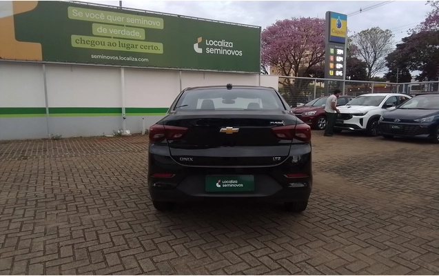 imagem-https://www.socarrao.com.br/sc-vehicle-images-prod/4120691/1790348977214-1_120931.jpg