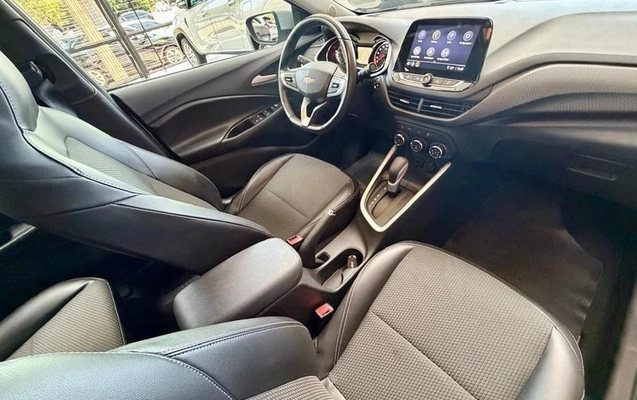 imagem-https://www.socarrao.com.br/sc-vehicle-images-prod/4120695/1790348984754-8513071_9_B_b3e5f8e936.jpeg