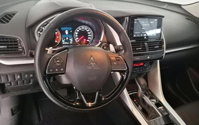 imagem-https://www.socarrao.com.br/sc-vehicle-images-prod/4120985/1790350632081-8512100_13_B_a38c2fd999.jpeg