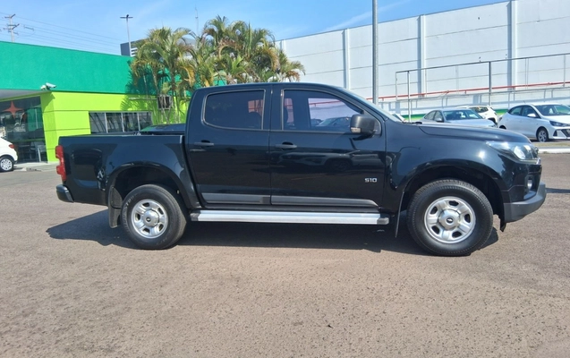 imagem-https://www.socarrao.com.br/sc-vehicle-images-prod/4121026/1790349878110-1_012131.jpg