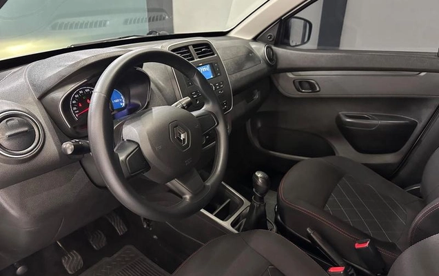 imagem-https://www.socarrao.com.br/sc-vehicle-images-prod/4121227/1791210320800-8486021_14_B_43e8b76576.jpeg