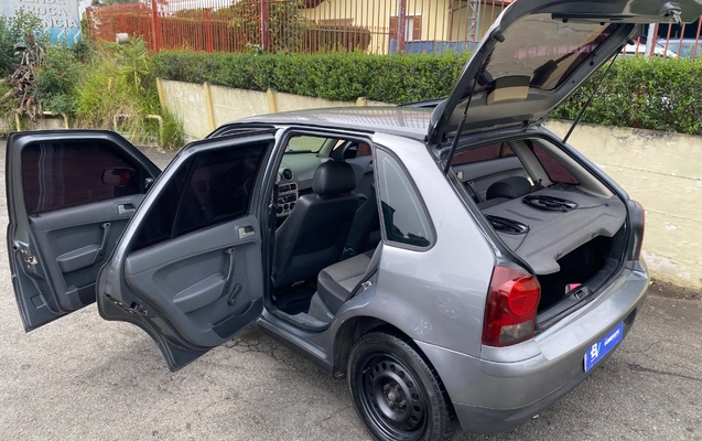 imagem-https://www.socarrao.com.br/sc-vehicle-images-prod/4121228/1790351129357-SU1HXzE0NjEuanBlZw.jpeg