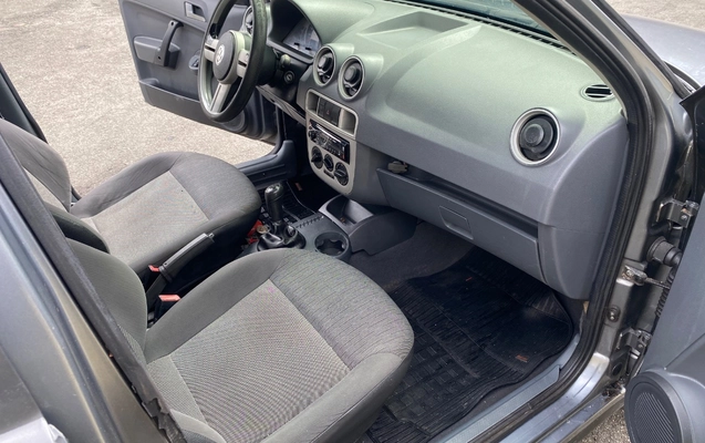 imagem-https://www.socarrao.com.br/sc-vehicle-images-prod/4121228/1790351129932-SU1HXzE0NTQuanBlZw.jpeg