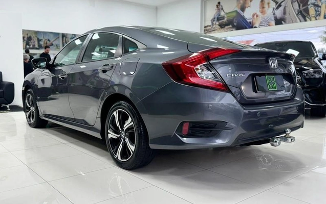 imagem-https://www.socarrao.com.br/sc-vehicle-images-prod/4121232/1791552299464-8509911_0_B_63d13a48fe.jpeg