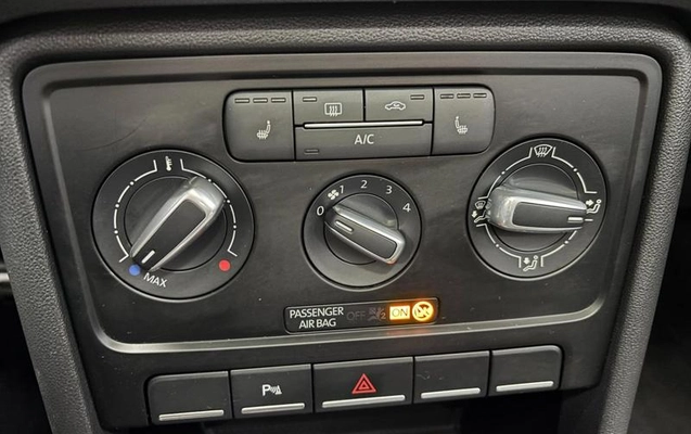 imagem-https://www.socarrao.com.br/sc-vehicle-images-prod/4121234/1790350538845-7059882_4_B_7fb392686d.jpeg