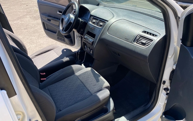 imagem-https://www.socarrao.com.br/sc-vehicle-images-prod/4121305/1790351194633-SU1HXzE1MDYuanBlZw.jpeg