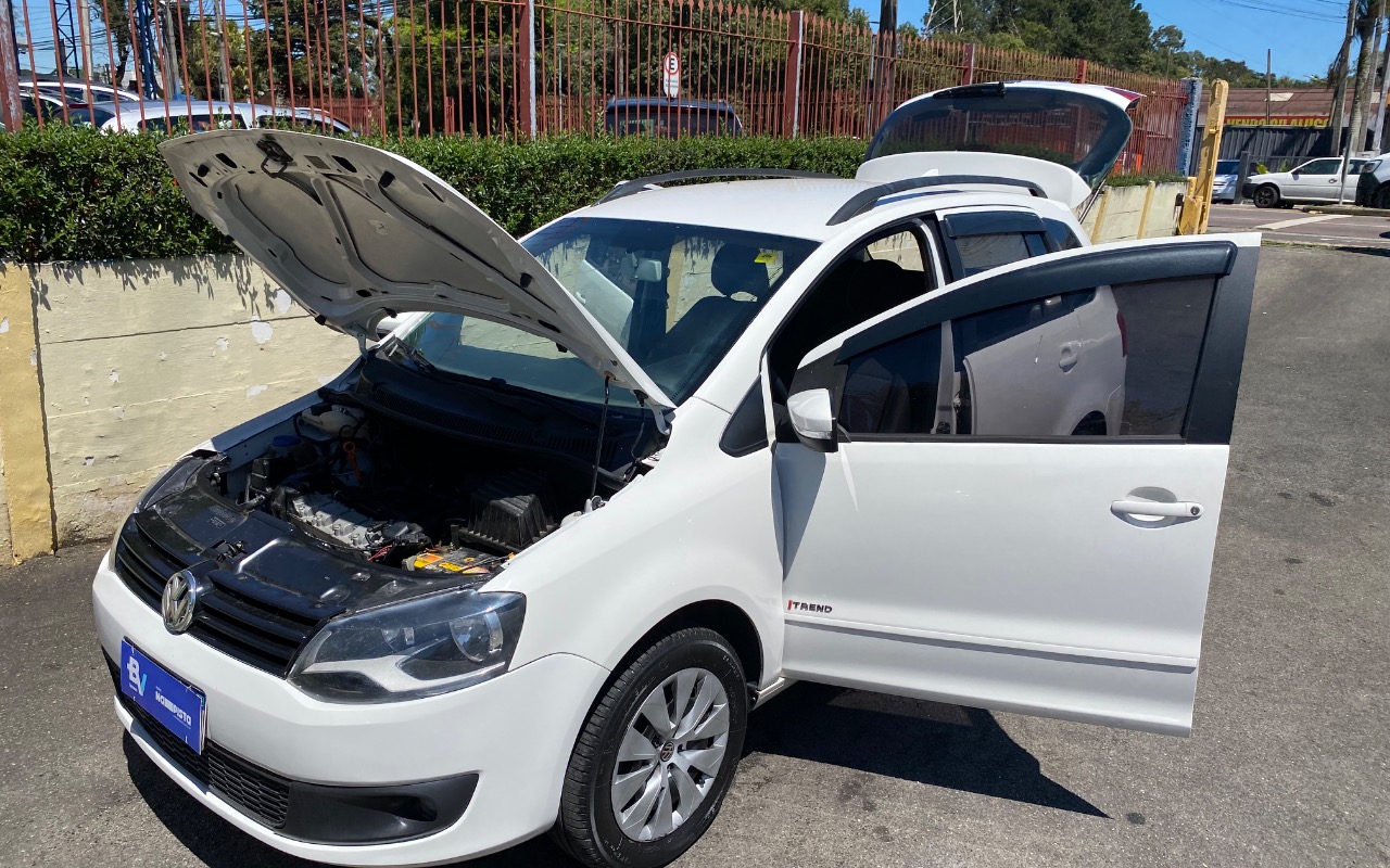 imagem-https://www.socarrao.com.br/sc-vehicle-images-prod/4121305/1790351195397-SU1HXzE1MTcuanBlZw.jpeg