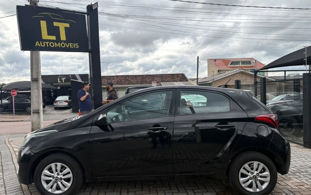 imagem-https://www.socarrao.com.br/sc-vehicle-images-prod/4121406/1790350851897-V2hhdHNBcHAgSW1hZ2UgMjAyNi0wOS0yMyBhdCAxMy4zNy40NSAoMikuanBlZw.jpeg