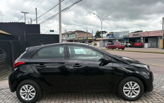 imagem-https://www.socarrao.com.br/sc-vehicle-images-prod/4121406/1790350852043-V2hhdHNBcHAgSW1hZ2UgMjAyNi0wOS0yMyBhdCAxMy4zNy40NS5qcGVn.jpeg