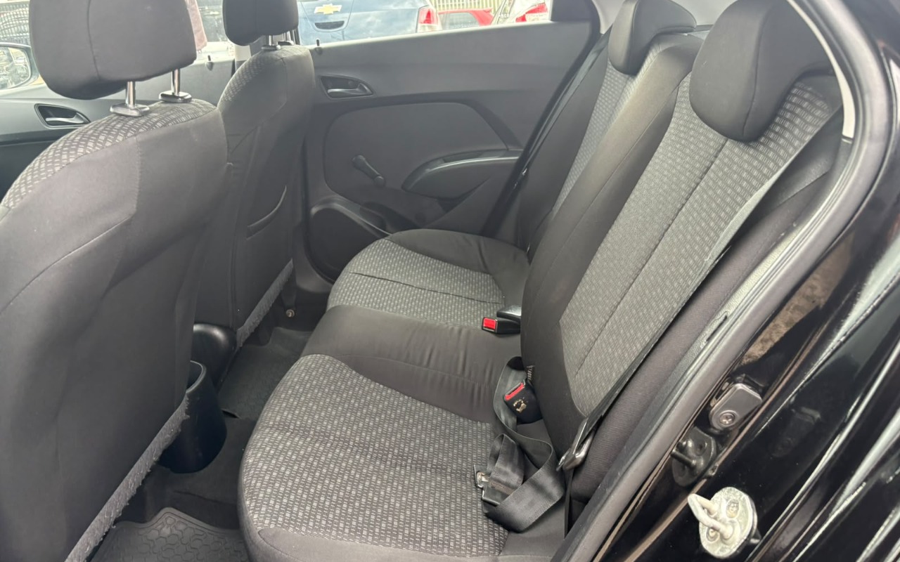 imagem-https://www.socarrao.com.br/sc-vehicle-images-prod/4121406/1790350852390-V2hhdHNBcHAgSW1hZ2UgMjAyNi0wOS0yMyBhdCAxMy4zNy40Ni5qcGVn.jpeg