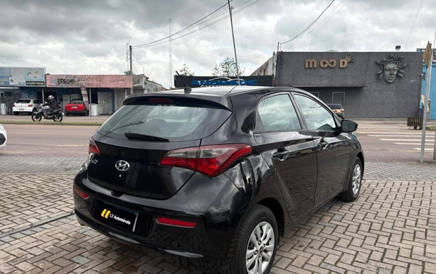 imagem-https://www.socarrao.com.br/sc-vehicle-images-prod/4121406/1790350852829-V2hhdHNBcHAgSW1hZ2UgMjAyNi0wOS0yMyBhdCAxMy4zNy40Ny5qcGVn.jpeg